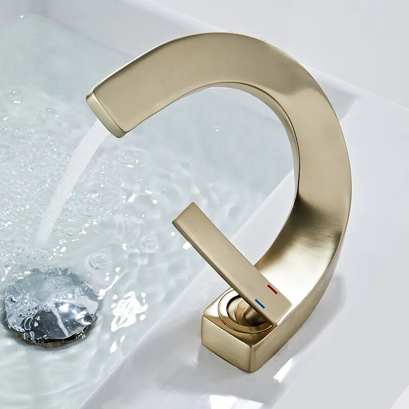 Vern - Grifo curvo para baño