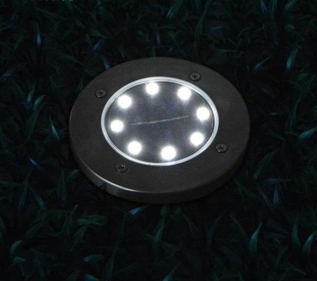 Lampes solaires d'extérieur au sol