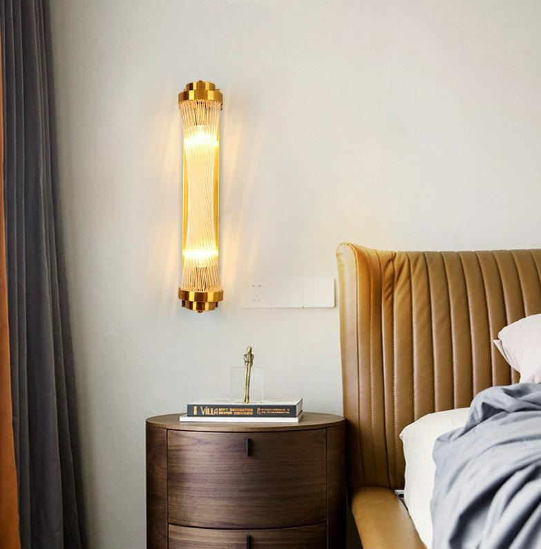 Aplique de pared con columna de vidrio moderno