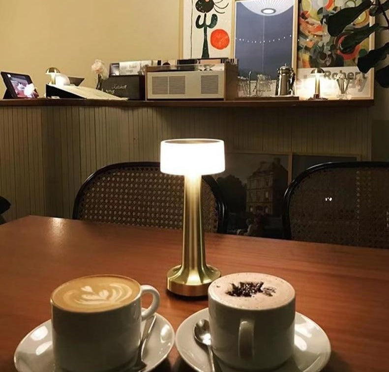 Polished gold Dining table lamp for restaurants