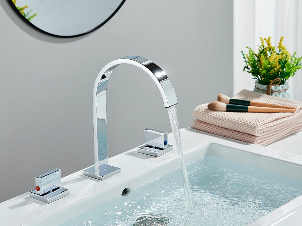 chrome gooseneck basin faucet