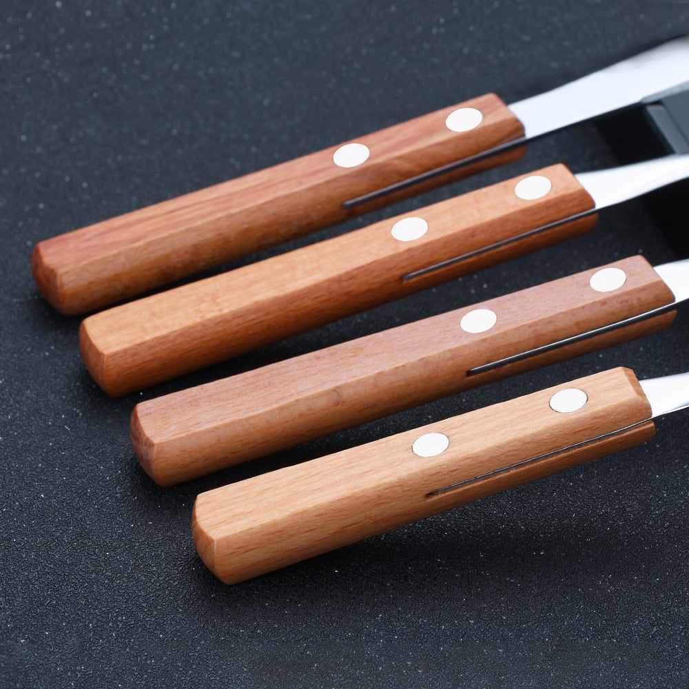 Ensemble d'argenterie en acier inoxydable avec manche en bois rustique