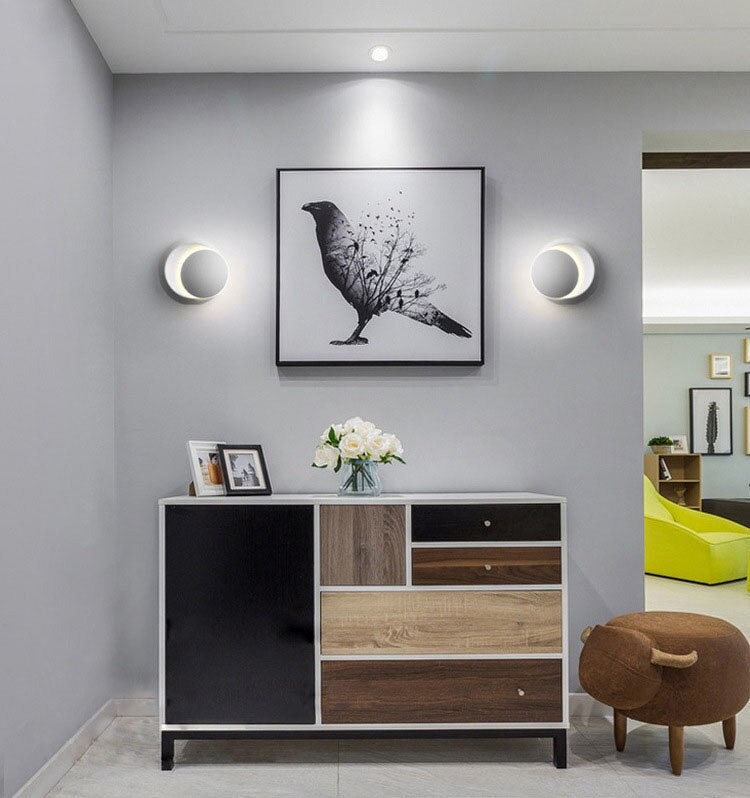 Butler - Aplique de pared LED moderno