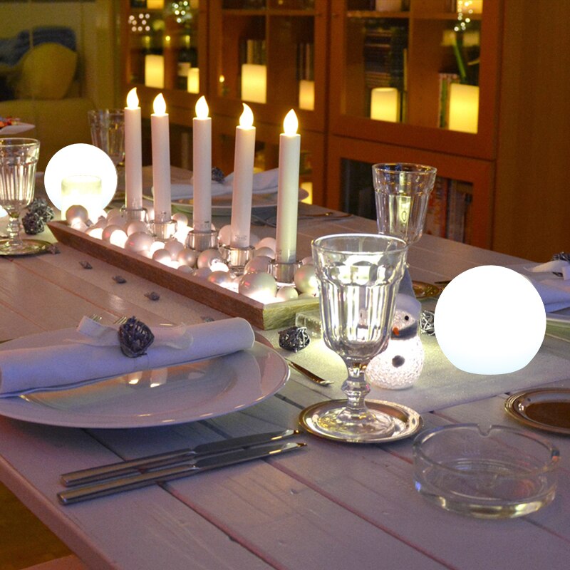 Lunar Cordless LED Indoor & Outdoor Table Light