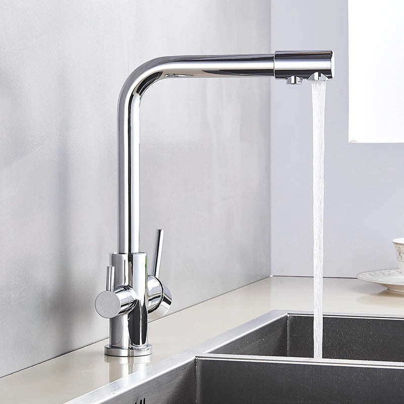 Modern Chrome Kitchen Faucet in Chrome