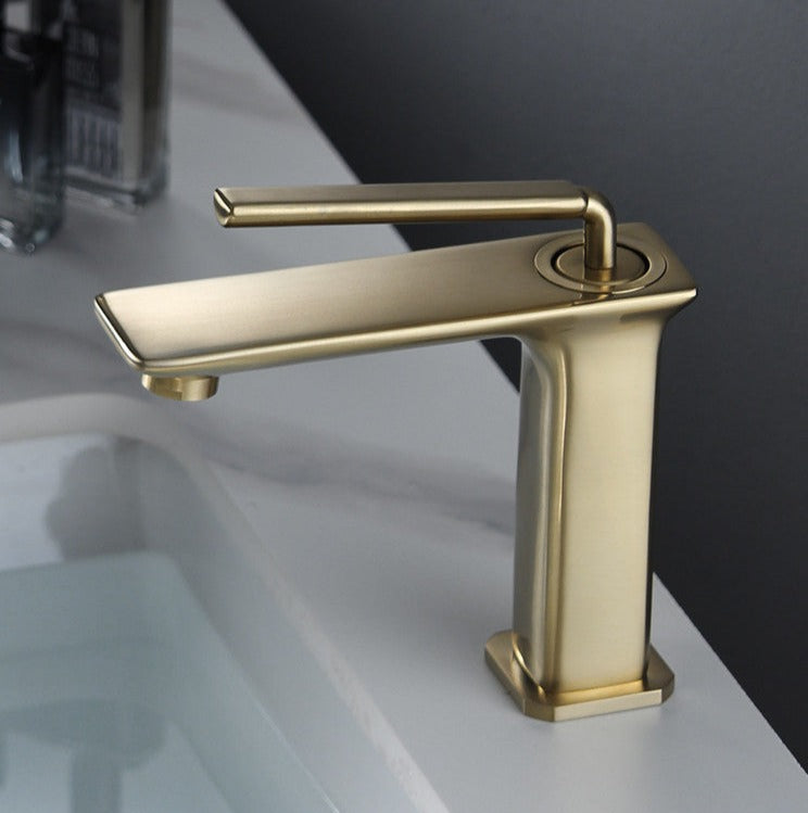 Milo - Robinet de salle de bain moderne