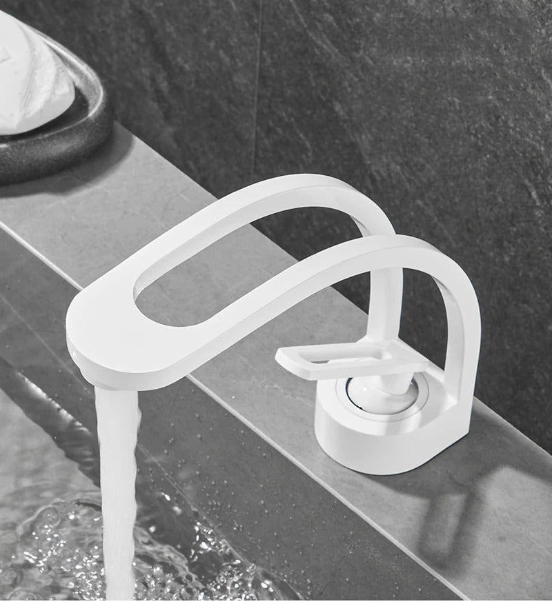 Ogden - Grifo de baño moderno curvo de doble canal
