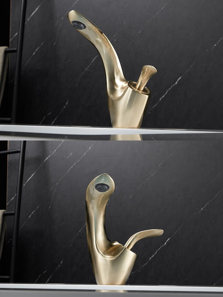 Vita - Grifo de baño curvo moderno