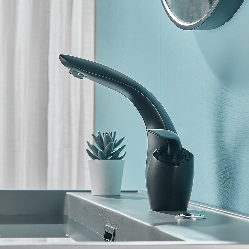 Vita - Modern Curved Bathroom Faucet
