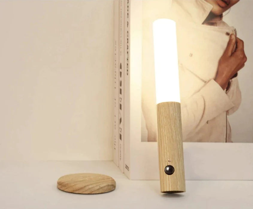 Lámpara de pared LED recargable moderna