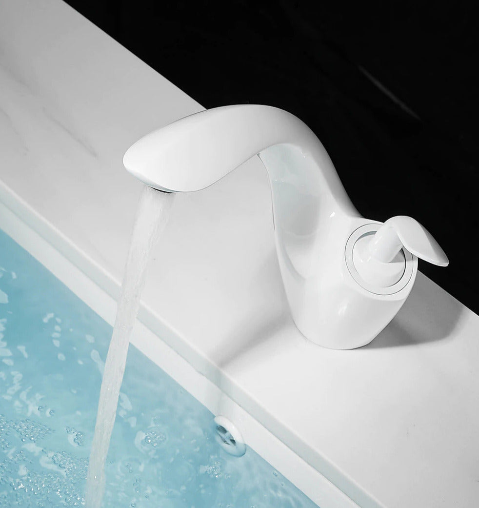 Vita - Modern Curved Bathroom Faucet