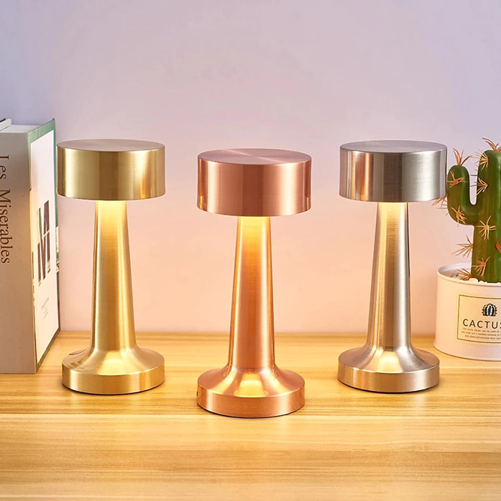 Lámpara de mesa LED moderna