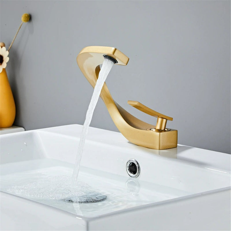 Vern - Grifo curvo para baño