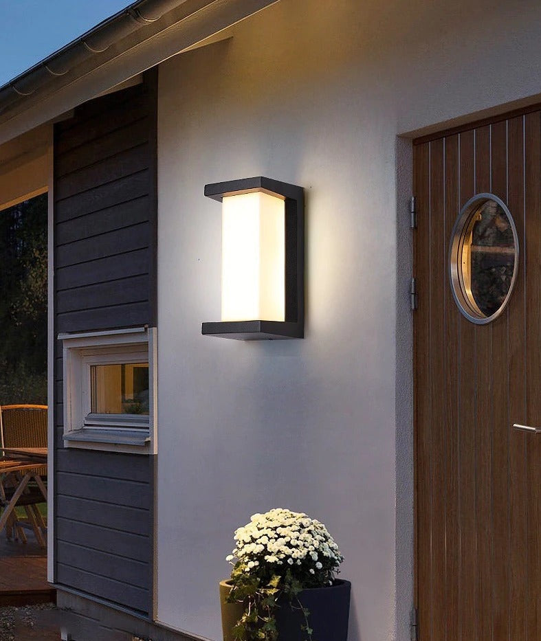 Vertical LED Outdoor Light