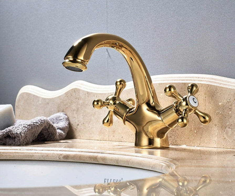 Clio - Grifo de baño vintage