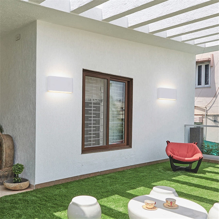 Aplique LED delgado de pared para exterior/interior