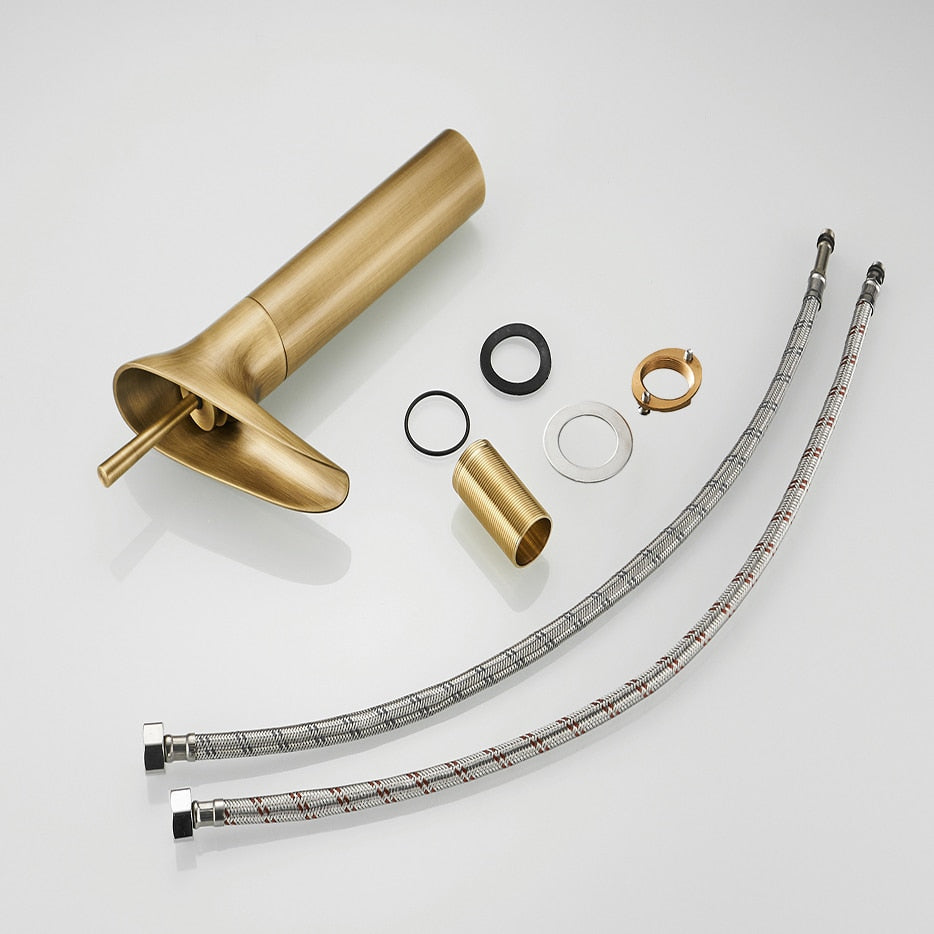 Grifo cascada oriental de diseño