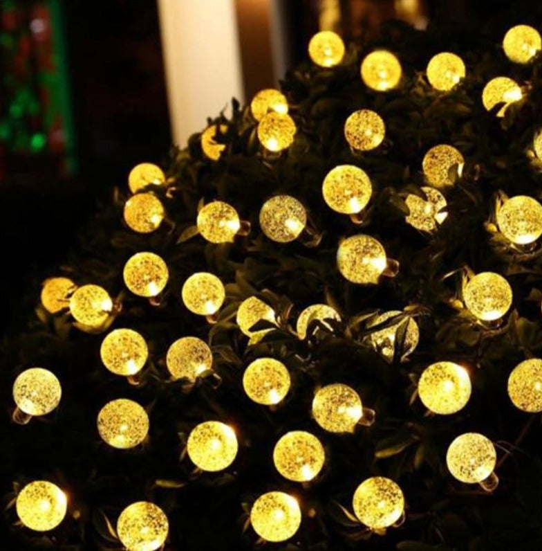 Luces LED de cadena con forma de globo alimentadas por energía solar