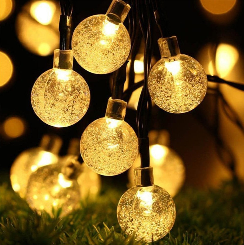 Luces LED de cadena con forma de globo alimentadas por energía solar