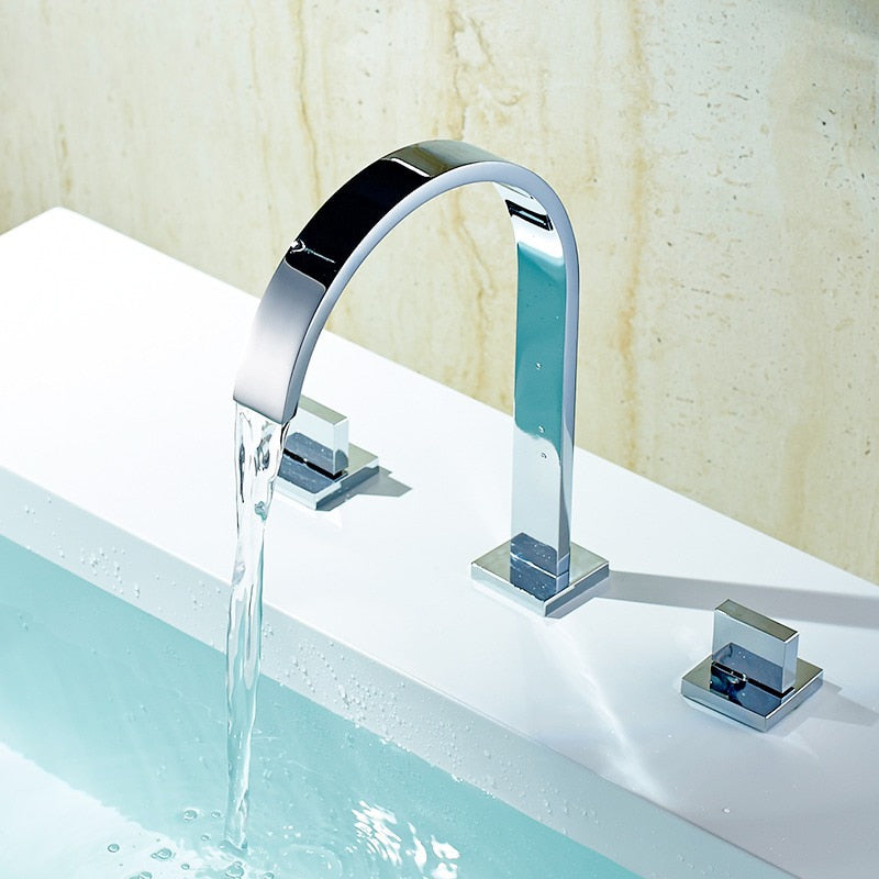 Grifo de baño moderno de cuello de cisne con doble manija
