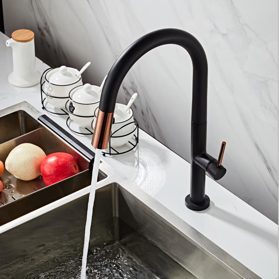 Rose Retractable Kitchen Faucet in Black
