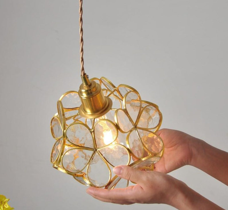 Suspension fleur en verre