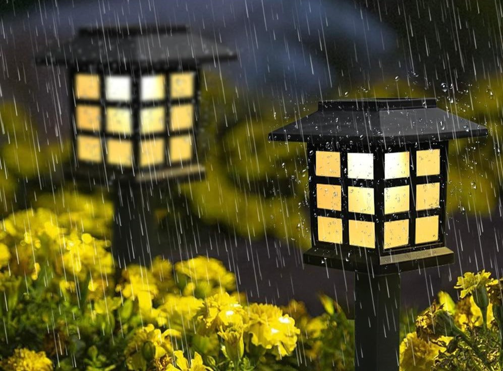 Luces solares clásicas para caminos