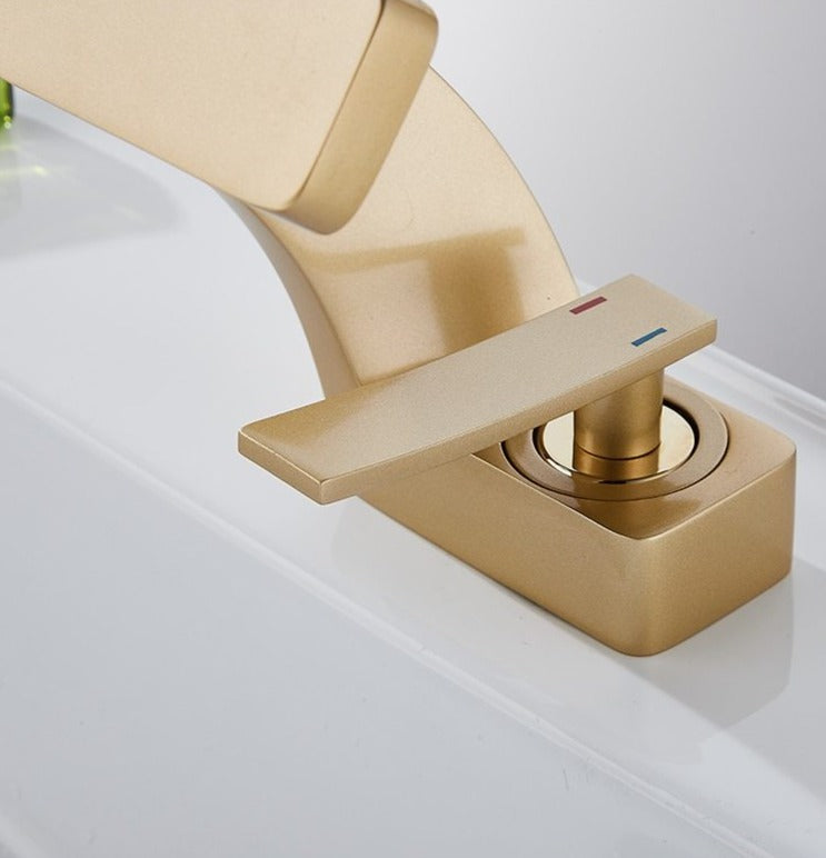 Titan - Modern Curved Faucet