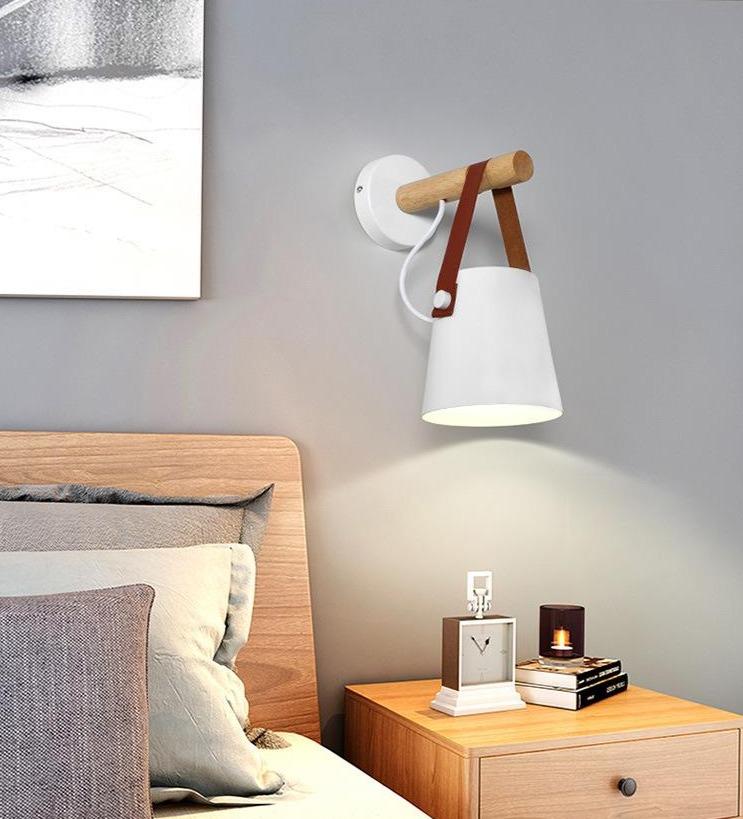 Applique murale nordique suspendue en bois