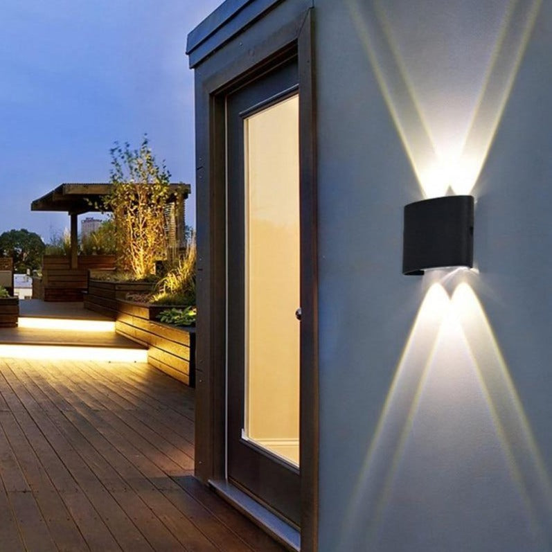 Veena - Outdoor LED Wall Light – Hadley