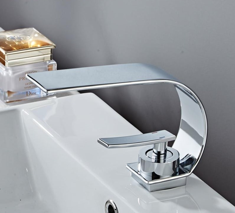 Everest - Robinet de salle de bain mince