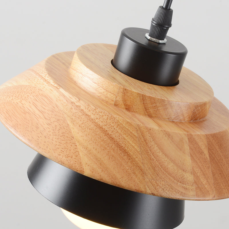 Lámparas colgantes de madera nórdica