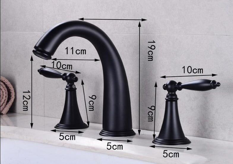 Grifo de baño clásico de doble manija
