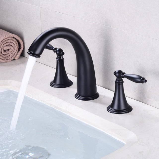 Grifo de baño clásico de doble manija