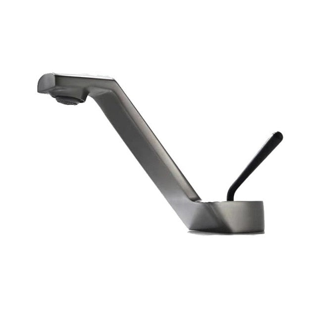 Rei - Grifo de baño moderno