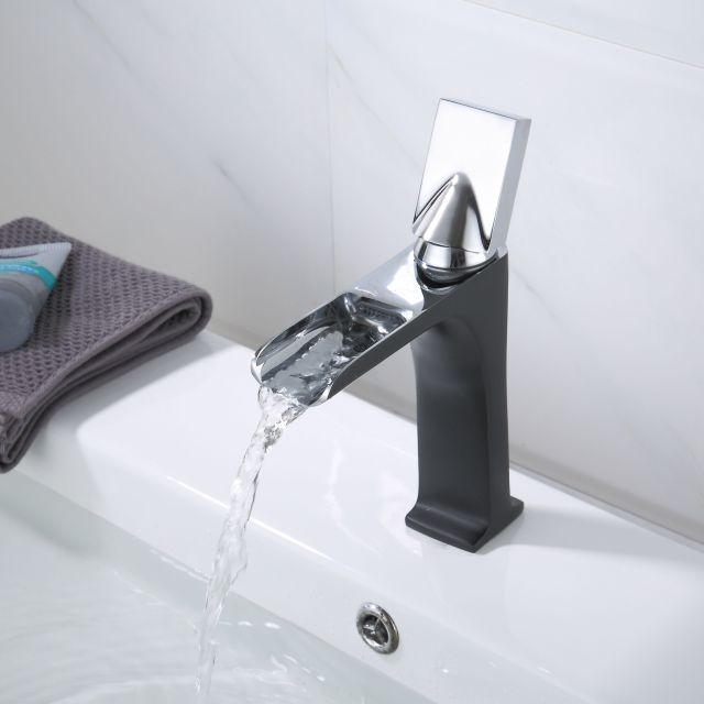 Fallon - Grifo de cascada moderno