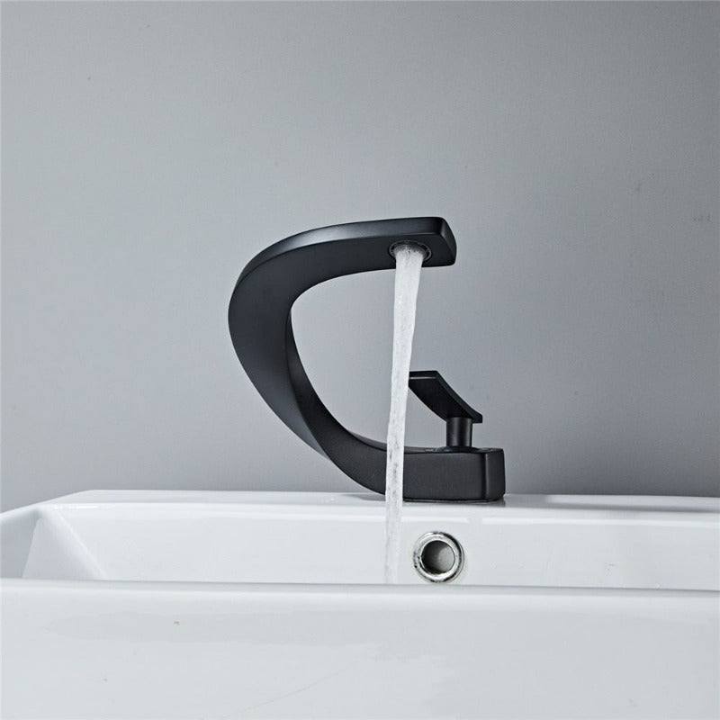 Vern - Grifo curvo para baño