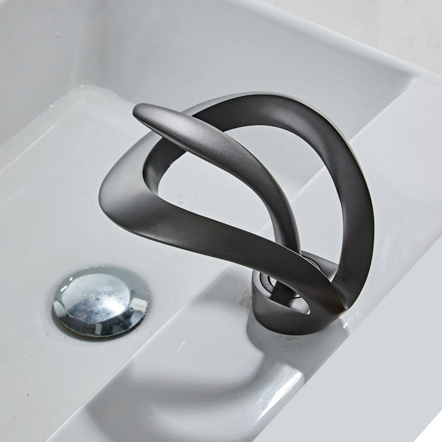 Raven - Modern Curved Bathroom Faucet