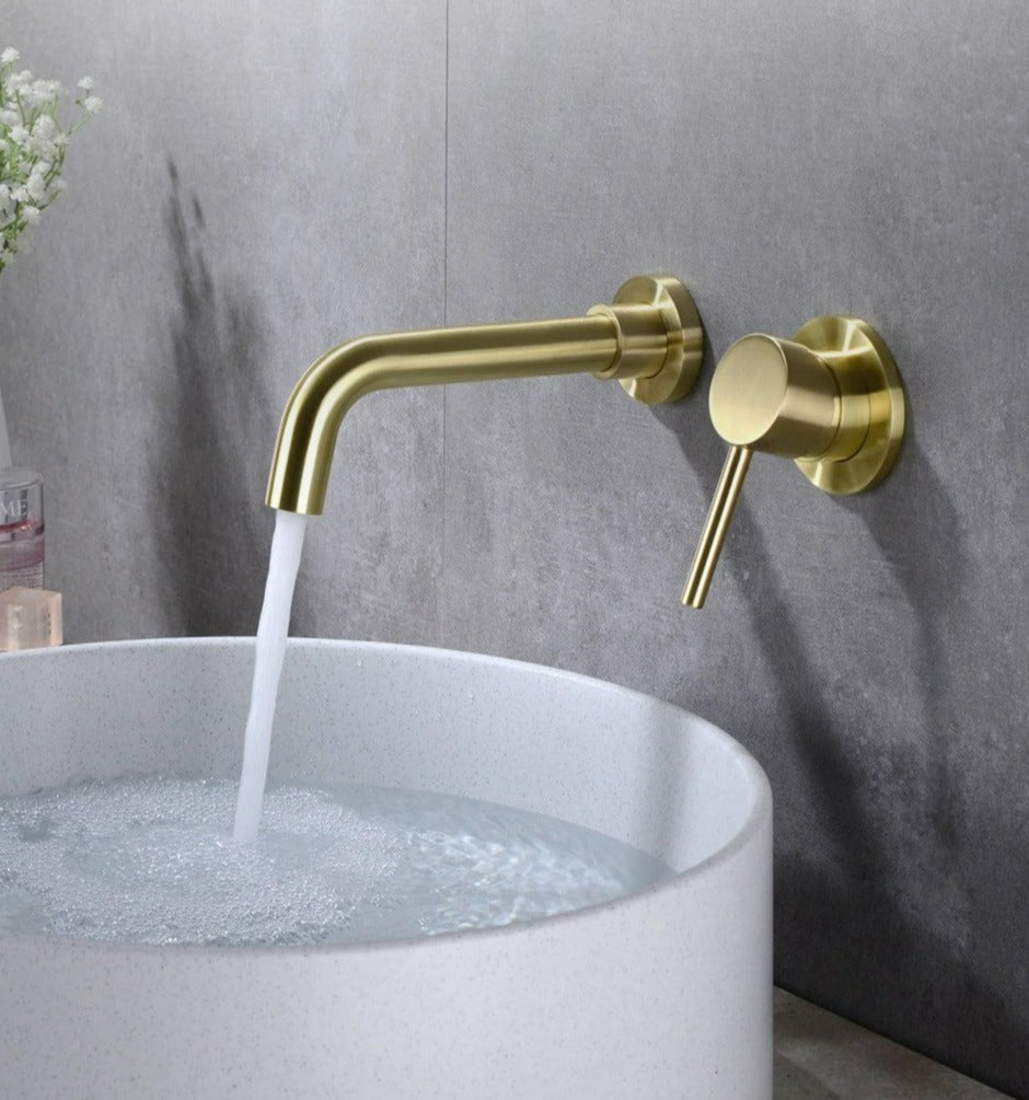 Polished Gold wall mounted faucet