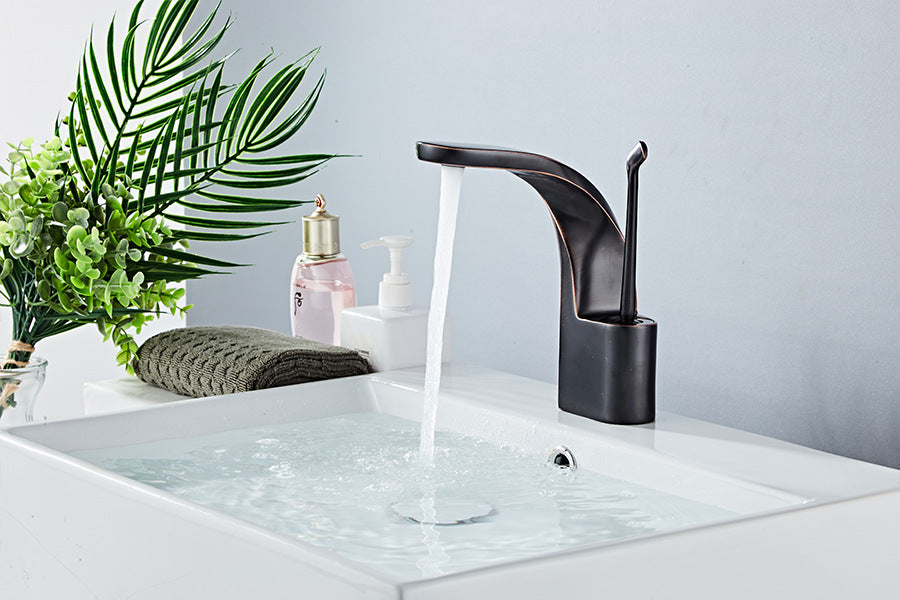 Davi - Modern Bathroom Faucet