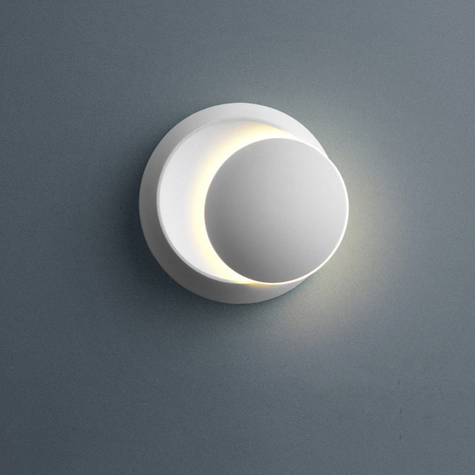 Butler - Modern LED Wall Sconce