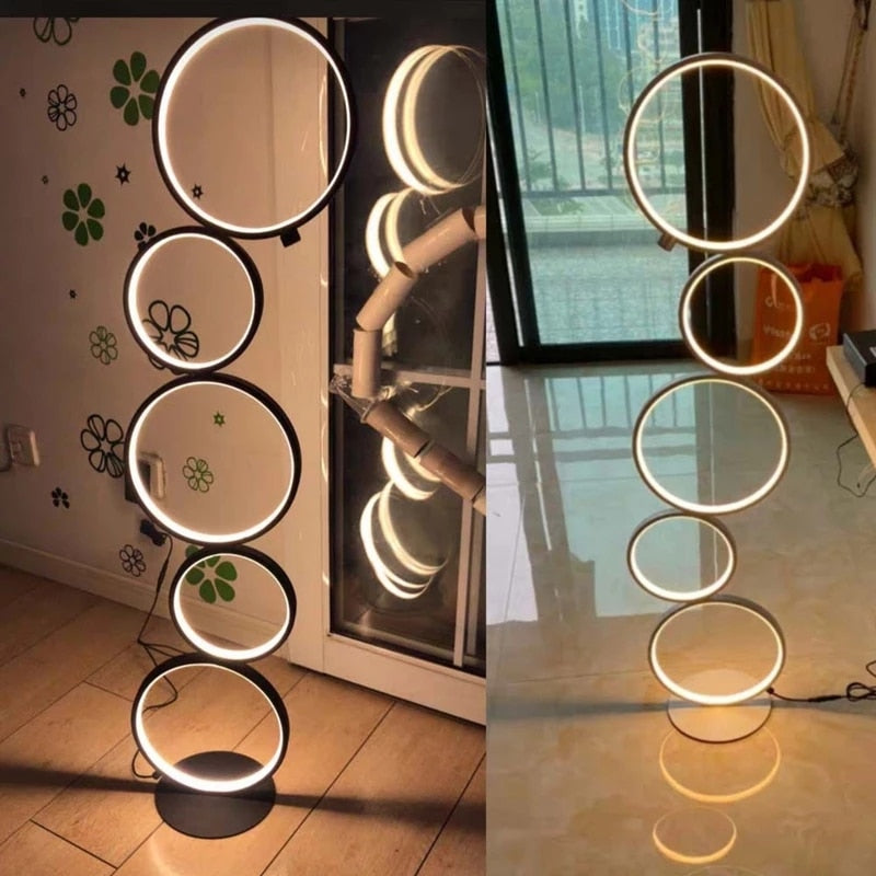 Stacked Circles Sculptural accent lamp