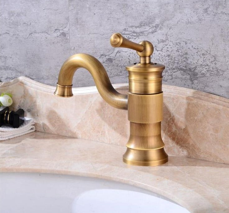 Vintage single handle bathroom faucet