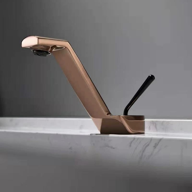 Rei - Modern Bathroom Faucet