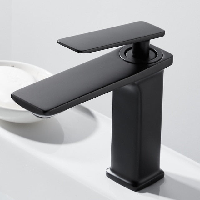 Cory - Modern Bathroom Faucet