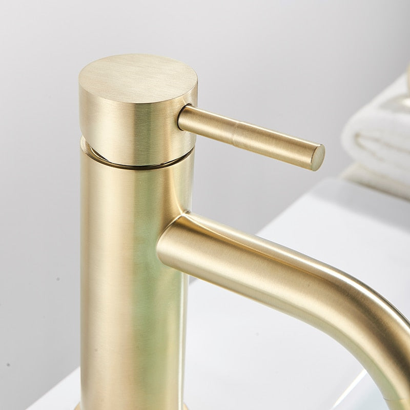 Modern Single Handle Brass Bathroom Faucet
